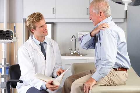 http://www.dreamstime.com/royalty-free-stock-photos-doctor-examining-male-patient-shoulder-pain-image28851728